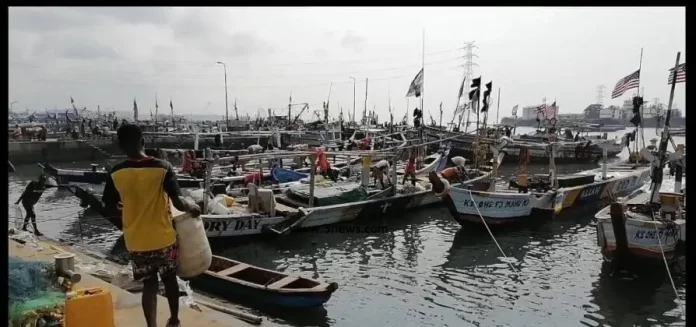 Closed-fishing-season2-895x420