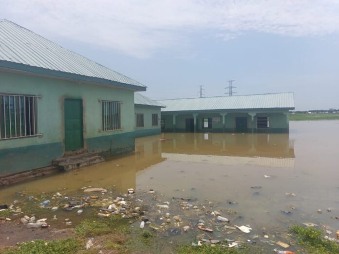 Social Buipe Floods