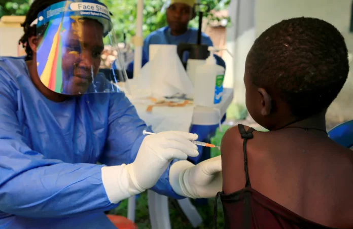 health-ebola-uganda-vaccination