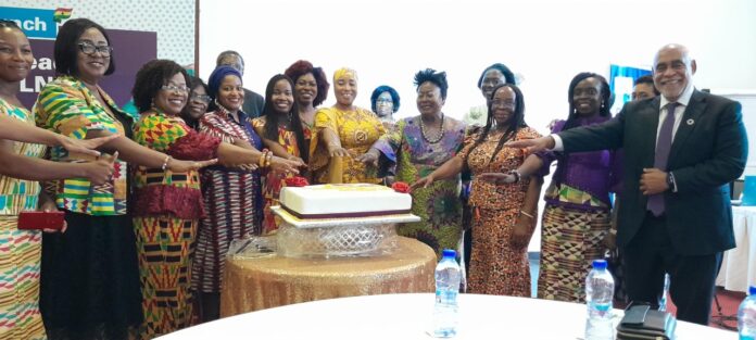 Social Women Leaders