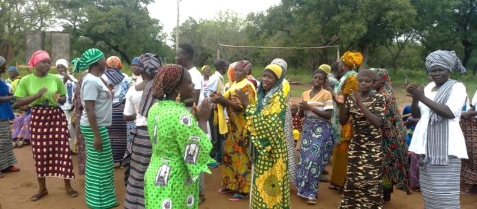 Social Women Oxfam 1