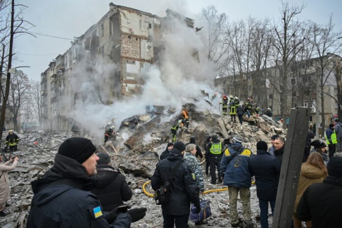 Four killed in Russian air strike on Ukrainian cities