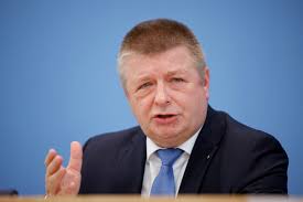 Russia buying spies to make up for expelled diplomats, German agency say