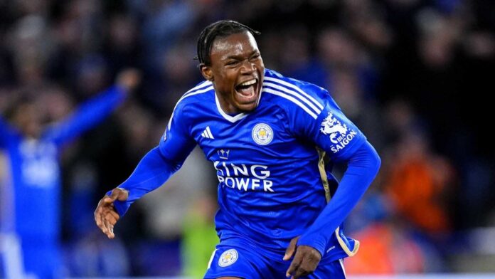 skysports-abdul-fatawu-leicester-1