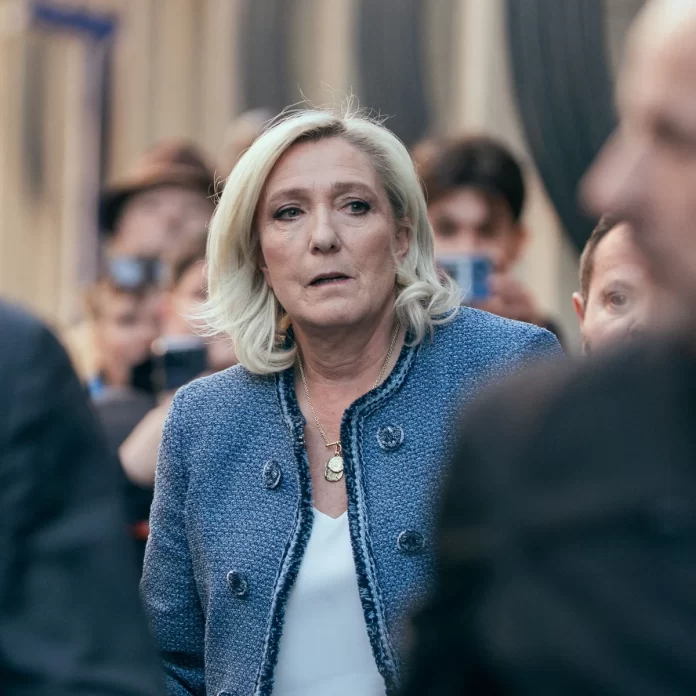 Le Parisien