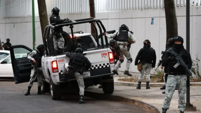 Mexico cartel leader killed, 25 security forces dead
