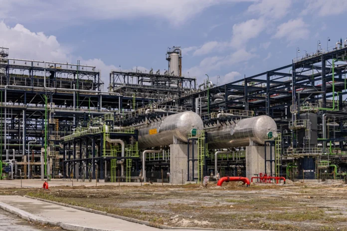 Dangote refinery exports surge amid disruptions linked to the Iran war