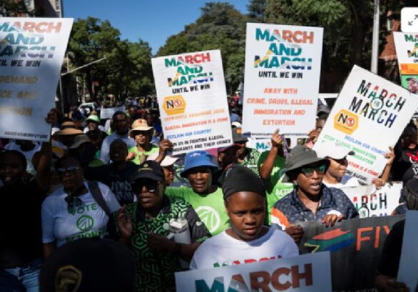 Nigerians seek return from South Africa amid xenophobia concerns